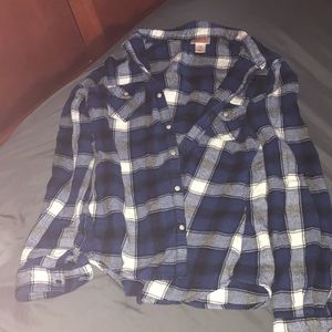 Blue white and black long sleeve shirt